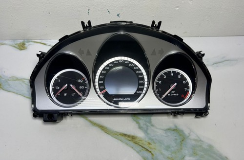 Mercedes w204 klasse - mercedes, c63
