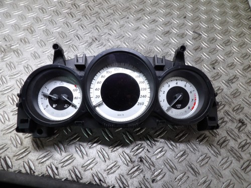 Mercedes benz w204 tacho - w204, c