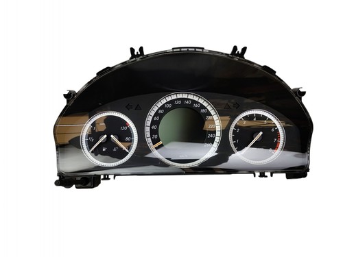 Tacho kombiinstrument mercedes - kombiinstrument,